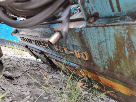 Thủ tục nhập khẩu máy ép cừ KGK-80 tại cảng Tân Thuận Đông