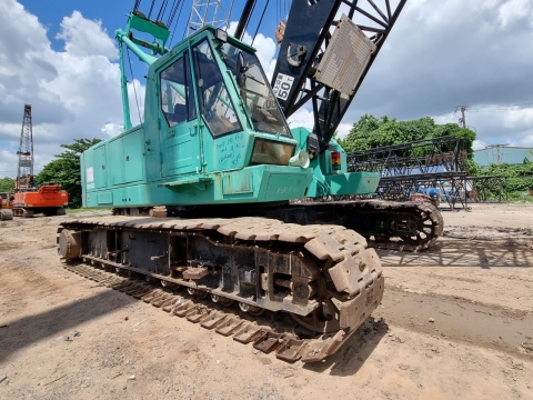 Hoàn thành thủ tục hải quan, đăng kiểm cẩu xích NIPPON SHARYO DH500-5 tại Tracimexco