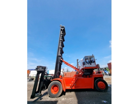 XE NÂNG CONTAINER RỖNG FANTUZZI FDC25K7DB TỪ ITALY