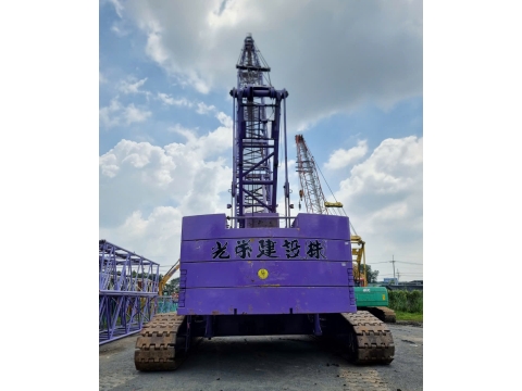 CẦN TRỤC BÁNH XÍCH 100 TẤN KOBELCO 7100 TỪ NHẬT BẢN