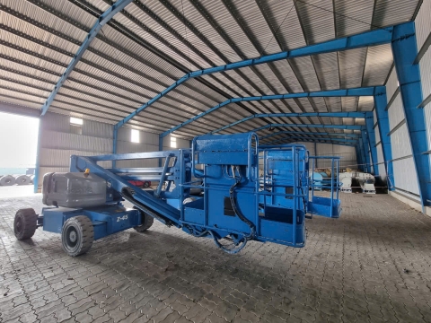 Song kiếm hợp bích Xe nâng người GENIE Z45/25 từ Thái Lan