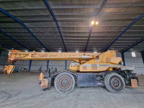 CẨU LỐP KOBELCO RK250-3 TỪ HÀN QUỐC