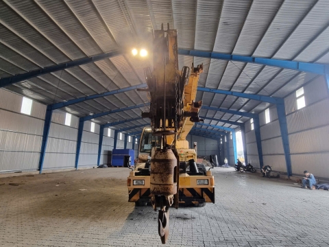 CẨU LỐP KOBELCO RK250-3 TỪ HÀN QUỐC