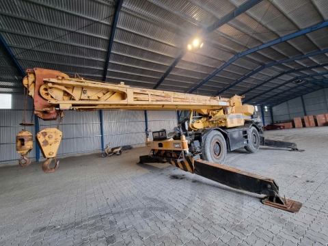 CẨU LỐP KOBELCO RK250-3 TỪ HÀN QUỐC