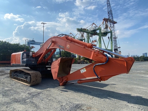 MÁY ĐÀO BÁNH XÍCH HITACHI ZX200-3 TỪ NHẬT BẢN