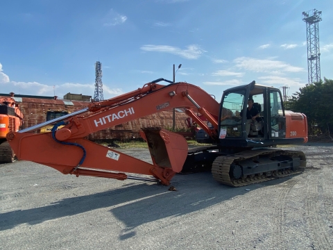 MÁY ĐÀO BÁNH XÍCH HITACHI ZX200-3 TỪ NHẬT BẢN