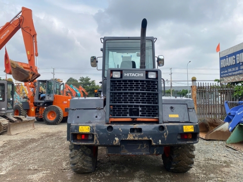 Máy xúc lật bánh lốp HITACHI LX80-7, LX110-7 từ Nhật Bản