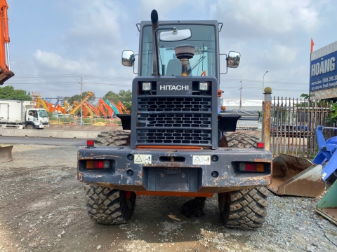 Máy xúc lật bánh lốp HITACHI LX80-7, LX110-7 từ Nhật Bản