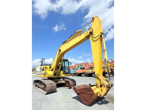 Máy đào bánh xích KOMATSU HB205-2 từ Nhật Bản