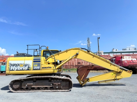 Máy đào bánh xích KOMATSU HB205-2 từ Nhật Bản