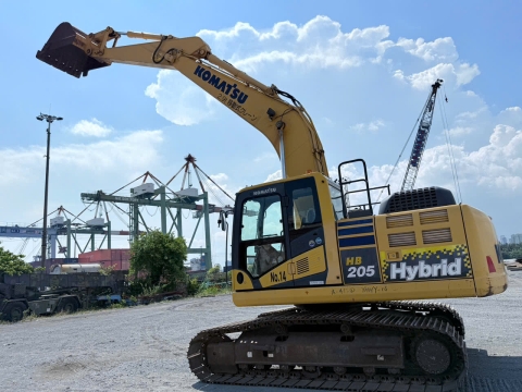 Máy đào bánh xích KOMATSU HB205-2 từ Nhật Bản