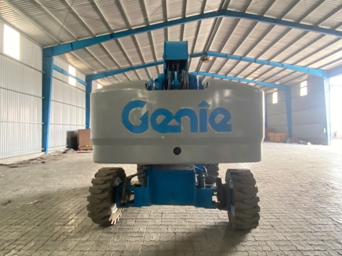 Xe nâng người GENIE S-60 từ Singapore