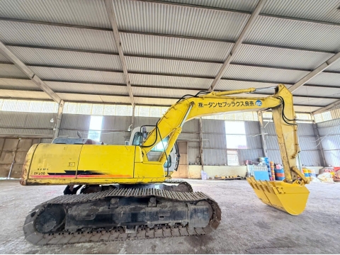 Máy đào bánh xích SUMITOMO SH200-3 từ Nhật Bản