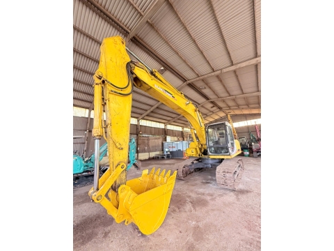 Máy đào bánh xích SUMITOMO SH200-3 từ Nhật Bản