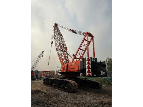 Cần trục bánh xích 200 tấn IHI DCH2000 từ Nhật Bản