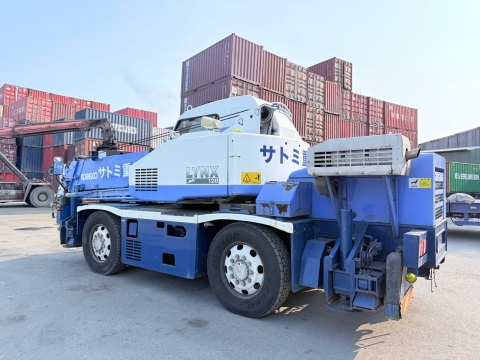 Cần trục bánh lốp KOBELCO RK120-3 từ Nhật Bản