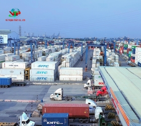 Cảng biển thiệt hại lớn vì container tồn đọng
